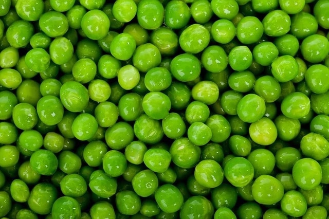 bright green peas