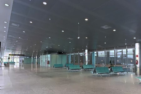 empty airports in Italy for a long long time