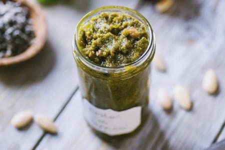 pesto made of capers
