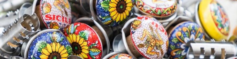 featured image souvenirs