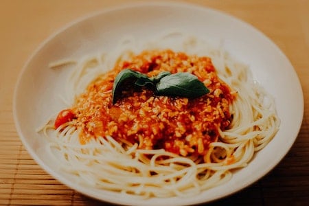 common mistake sauce on pasta