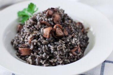 Sicilian rice dishes: nero di seppia